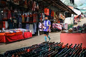 BIB: 
                            <button type="button" onclick="openModal(25388496)" class="btn btn-primary btn-sm float-right btn-popup" data-toggle="modal" data-target=".modal-high-quality">
                        <i class="fas fa-shopping-cart"></i> Add to Cart
                    </button>
                                            <button type="button" onclick="isThisMe(25388496, true)" class="btn btn-success btn-sm float-right btn-popup btn-isme hidden" data-toggle="tooltip" data-placement="bottom" title="นี่คือรูปของคุณใช่ไหม คลิกที่นี่เพื่อเอาเข้าอัลบั้ม">
                        <i class="fas fa-plus"></i> Add to album
                    </button>
                    <button type="button" onclick="isThisMe(25388496, false)" class="btn btn-warning btn-sm float-right btn-popup btn-isnotme hidden">
                        <i class="fas fa-ban"></i> Remove from album
                    </button>